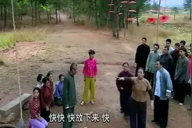 狠心婆婆找人烧死自己儿媳妇，不料儿媳妇怀了自己孙子视频封面