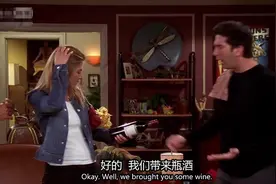 “She's a keeper.” 不是“她是守门员”