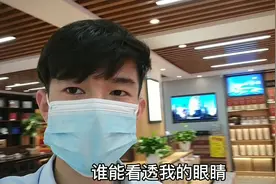郑州一条街三个烟酒店，生意难做啊！假一赔十，最好诚信经营！视频封面