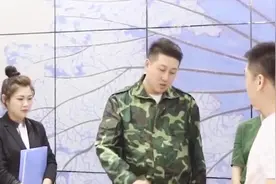 董事长怀念同学情谊，低调参加同学聚会视频封面