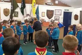 外国小朋友有红领巾吗？臭宝7岁童子军宣誓，带上光荣的红领巾。视频封面