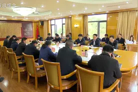 我市调度推进三荷机场改扩建图片