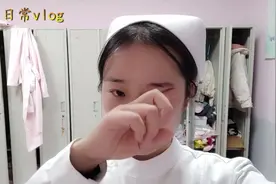 晓晓的日常vlog：小护士被病人家属骂哭，委屈的偷偷抹眼泪