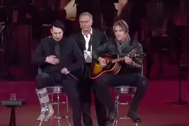 慎入重口味现场鬼魅造型，演出中随口吐痰！德艺双馨的老艺术家视频封面