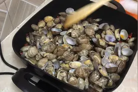 15元的花甲一小块火锅底料，快速便捷的花甲粉丝，值得尝试