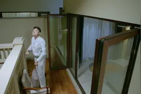 陪你漫步这个世界：美滋滋！雷达收到许致的信息，激动地上蹿下跳视频封面