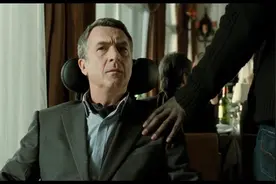 《触不可及》豆瓣9.1  配乐 Una Mattina-Ludovico Einaudi