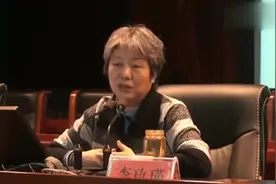 媳妇坐月子，是让婆婆照顾还是让丈母娘照顾？听李玫瑾为我们分析视频封面