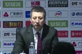 辽宁主场100:90战胜浙江，郭士强赛后超激动，采访时一度哽咽视频封面