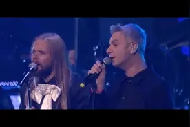世界十大DJ之一：A神超震撼的现场演绎《Waiting For Love》视频封面