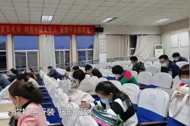 拿什么献给你，我的战友！山东高中校长原创诗歌致敬高三老师视频封面