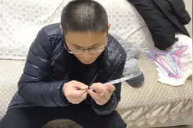 小米10自带手机壳滑动总割手？只需要把手机壳改造一下就好用了视频封面