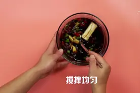 蟹味鲜美的醉蟹，螃蟹生吃有点鲜，不敢尝试的朋友要尝试一下