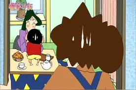 蜡笔小新：松阪老师送小新回家，结果在小新家喝醉了视频封面