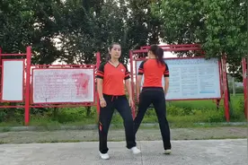 最新流行双人对跳广场舞《心跳》跳起来真好看，邀您欣赏视频封面