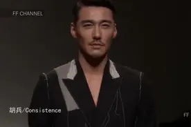 中国47位男模走秀，张亮惊艳全场，胡兵无与伦比，不愧是第一男模视频封面