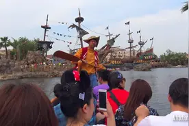 上海迪士尼乐园探险家独木舟-宝藏湾和探险岛