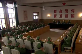 小平同志同意搞军事演习，既要提升战斗力还要提升士气视频封面
