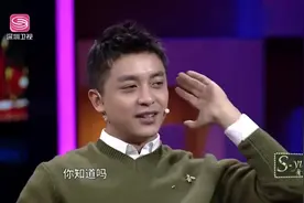 李佳航对李晟一见钟情，结果女方情商欠费，还撮合他和别人好！视频封面