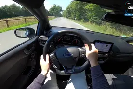 福特嘉年华时速240，这才是速度与激情，疯狂到爆表