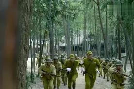 胜利之路：拉回来的武器成了石头，团长马上下令，紧急撤退