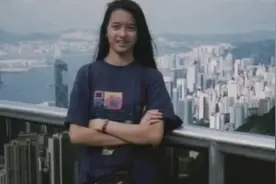 梁咏琪公开多张15岁长发美照 模样清纯可人从小美到大视频封面