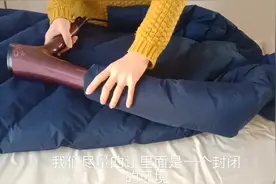 旧羽绒服跑绒不保暖，这样简单打理一下，立马恢复蓬松，赶紧试试视频封面