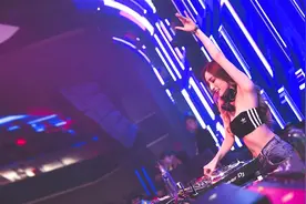 DJ歌曲《理想三旬》MV