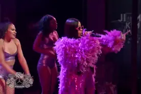 这就是冠军女说唱Cardi B -Bodak Yellow炸裂现场视频封面