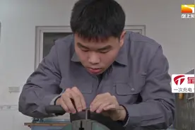 技能狂人在鸡蛋上钻孔，只需花费短短23秒，还能使蛋清不外流！视频封面