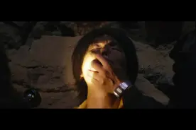 老话说十步之内必有解药  在蝙蝠洞竟然真找到了解药视频封面