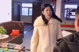 哥，这就是嫂子啊？不能要！