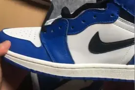aj1小闪电开箱 400不到的aj到底能有什么水平？值不值？视频封面