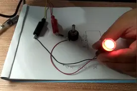 两个电阻就能实现LED灯的亮度调节很神奇。视频封面