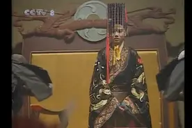 三国：董卓进京扶陈留王刘协为帝，从此一坐皇位30余年是为汉献帝视频封面