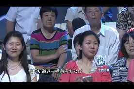 便秘有多可怕，医生给患者开腹取便，数量惊人