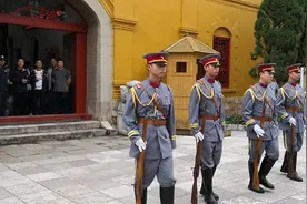 云南 陆军讲武堂  旧时军队换岗仪式表演