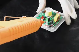 电子电器热熔胶 环保耐高温热熔胶棒 阻燃绝缘EVA乳白色热熔胶条视频封面