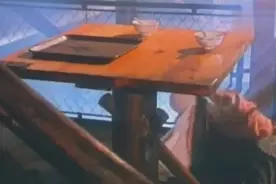 经典无敌反斗星葛明辉恶搞阿甘正传你们看过吗，真是笑到不能停视频封面