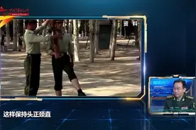 为走好这138步，万里挑一的他们绑着沙袋练踢腿视频封面