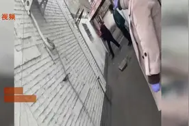 警方回应“村霸打砸村民房屋”：农村房屋所有权难以确定发生争执视频封面