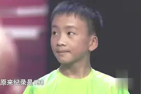 中国跳绳最快的少年，一秒钟6下他是怎么做到的？视频封面