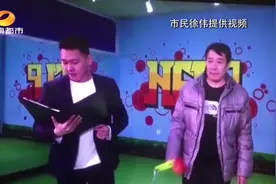 一心二用！男子边跳绳边踢毽子，挑战吉尼斯世界纪录