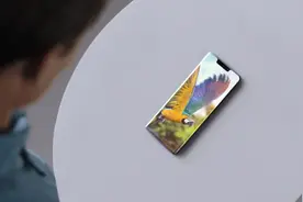 华为Mate 30系列 AI自动旋转视频封面