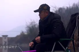 双铅钓法曾钓获百斤大青，今天李大毛就来手把手教你如何调钓？视频封面