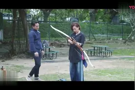 影视：小伙约会带妹子玩射箭，怎么想的啊，还有妹子喜欢玩这个？