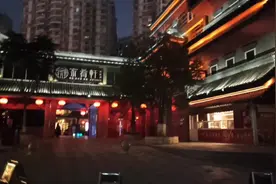 设计师阿成：带你走进南宁夜景最美的小区-灯光璀璨的唐樾青山
