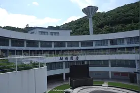 和我一起回母校看看深圳最好的高中，深圳实验学校高中部视频封面