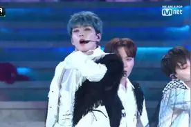 [2019 MAMA] SEVENTEEN，Intro + Fear现场舞台