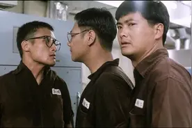 影视：把老实人逼急了连自己都捅，洗衣房里当场群殴解决矛盾。